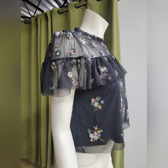 Needle & Thread - Cropped Blouse - Picture 2 of 8